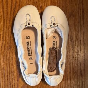 Birkenstock Women's white Loafers
